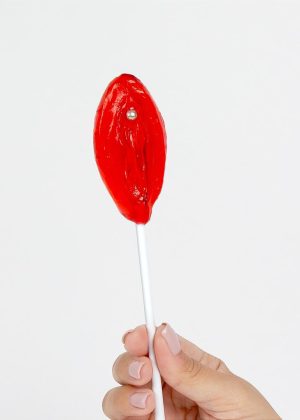 SUCETTE VULVE FRAISE